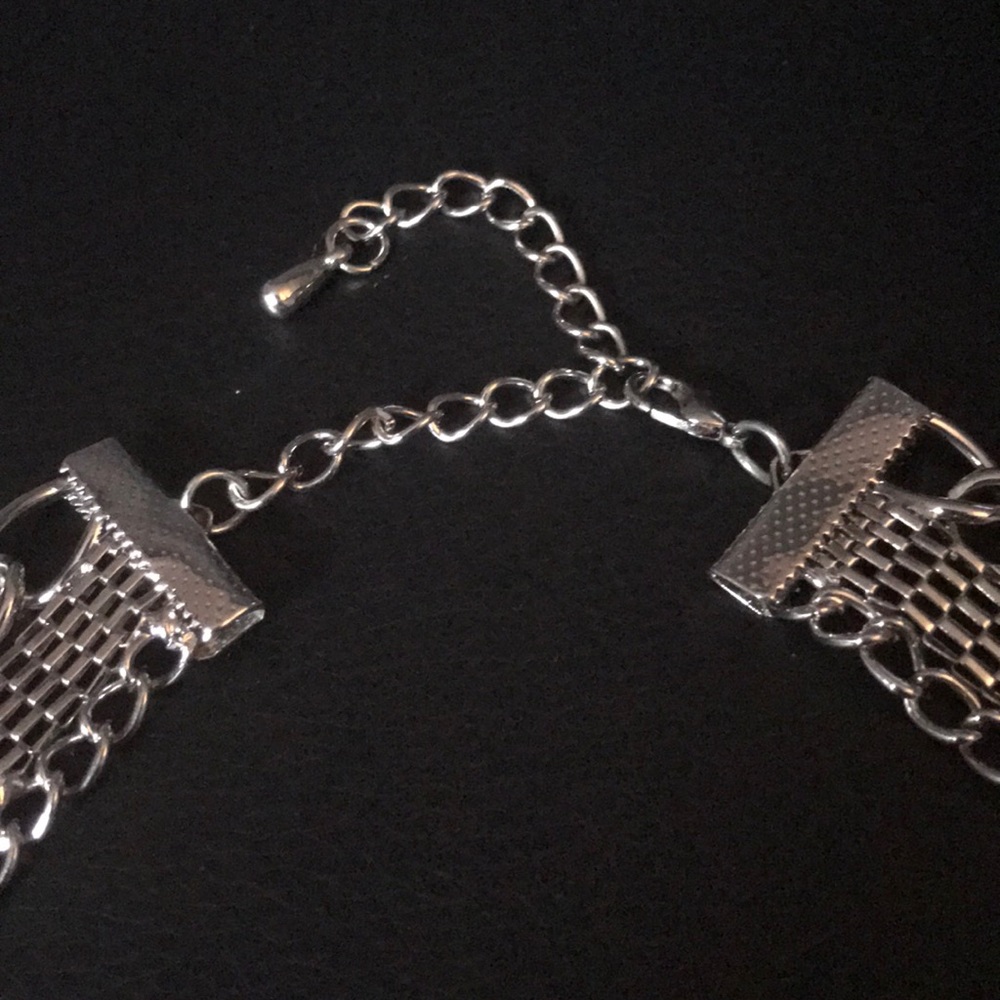 Necklace - Picture 3 of 3